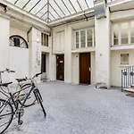 Loft In The Heart Of Paris - 6 Persons.